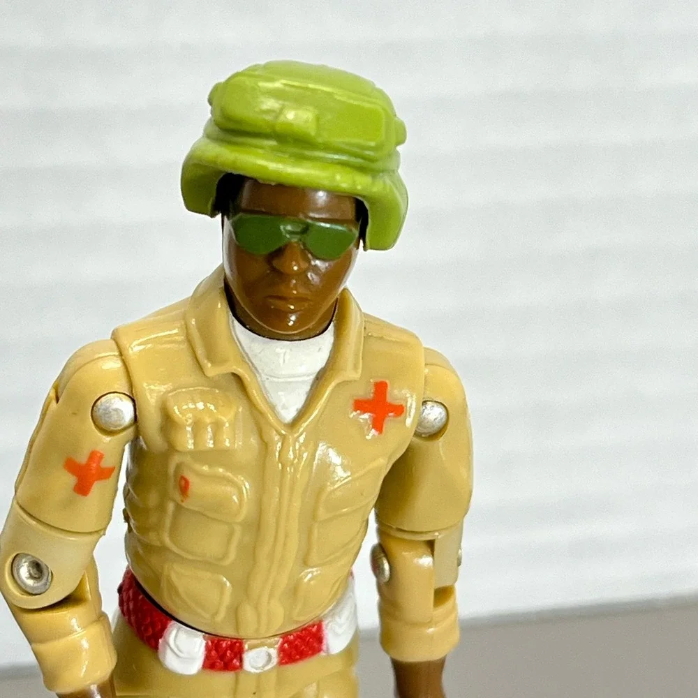 Vintage 1983 Hasbro GI Joe Doc Medical Dr Action Figure ARAH Tan Green 3.75in